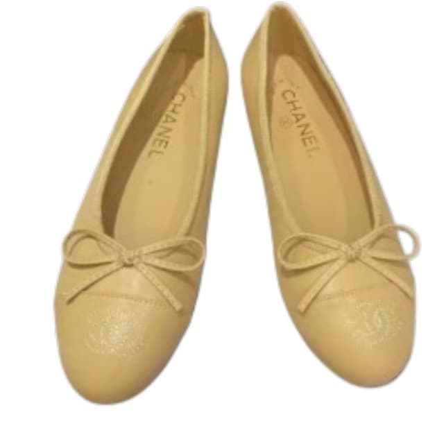 Chanel Head shoes