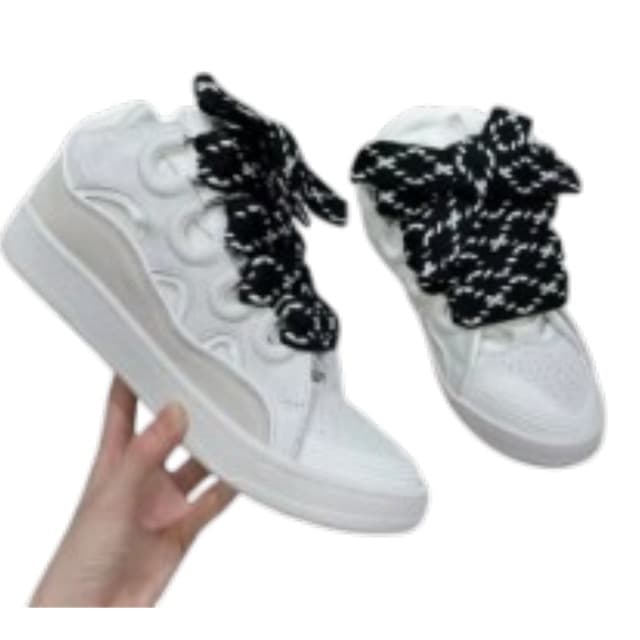 Lanvin Curb