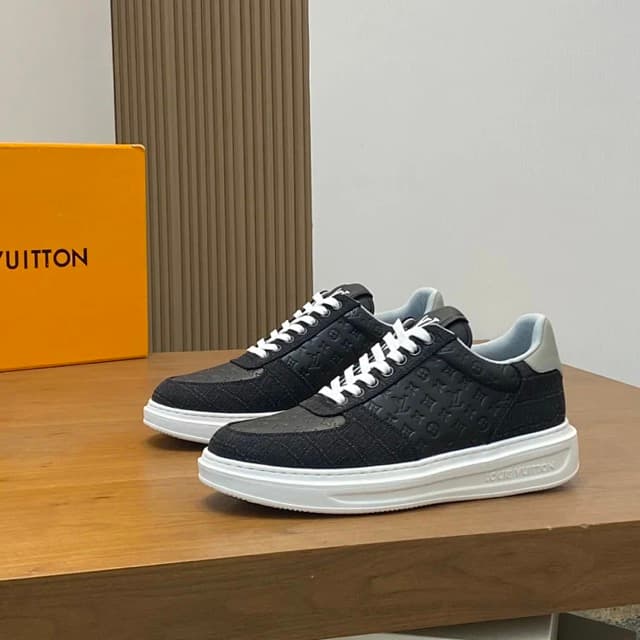 Louis Vuitton Loafers (24styles)