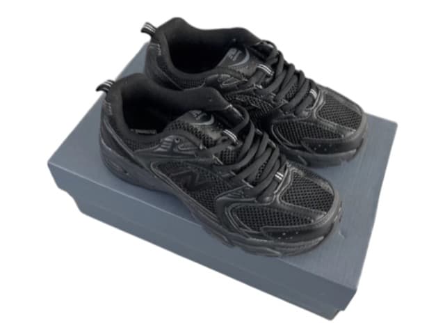 New Balance 530