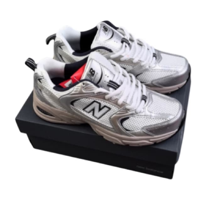 New Balance 530