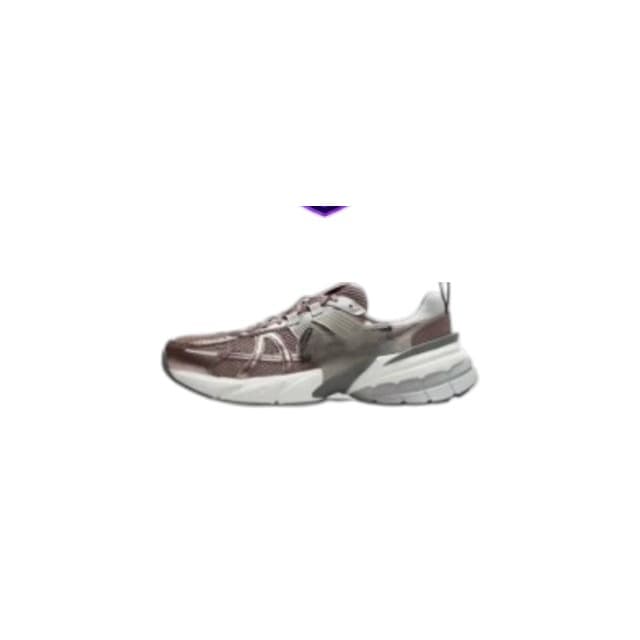 Running shoes