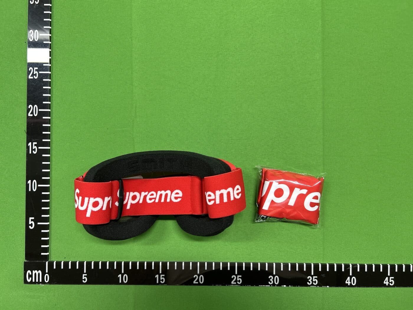 Supreme Googles